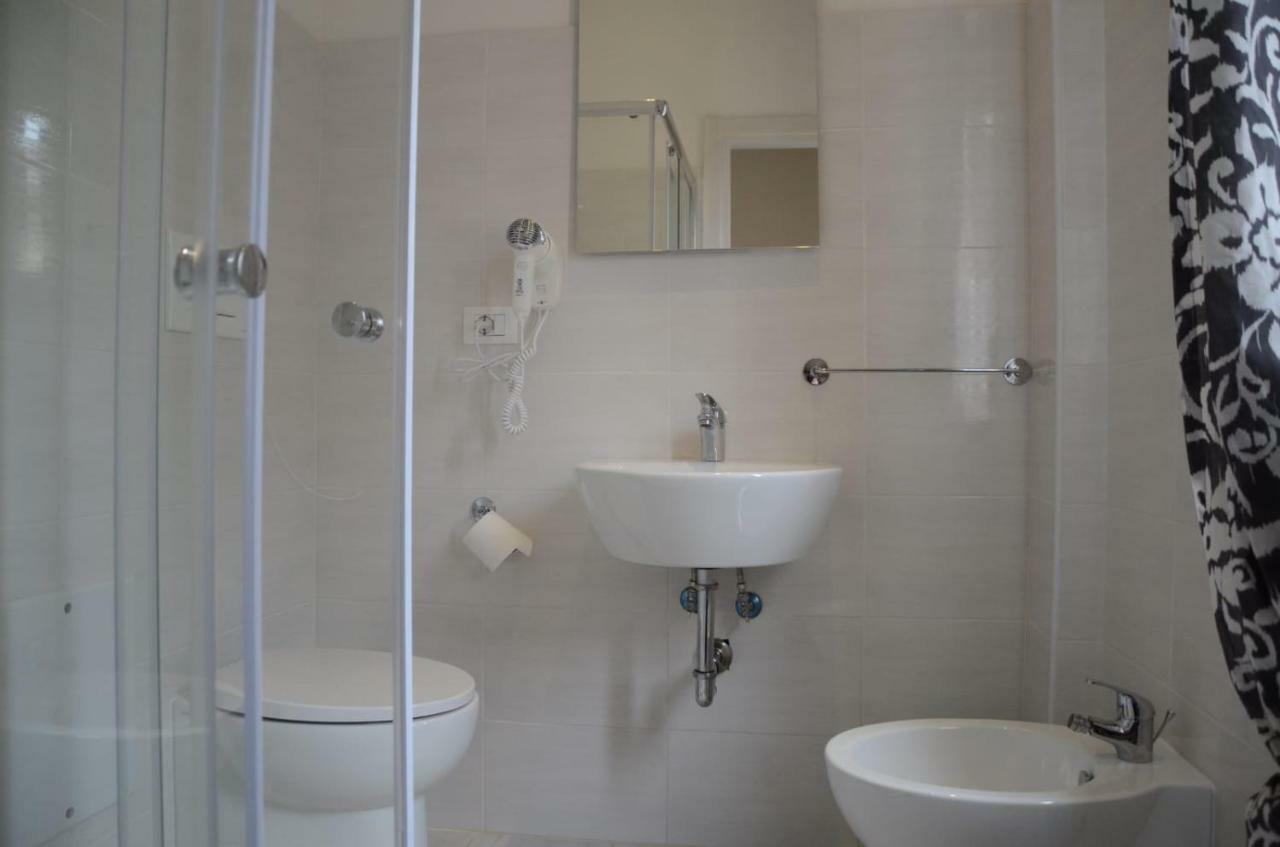 La Fenice Affittacamere Vérone Extérieur photo
